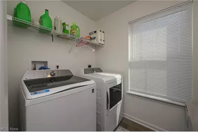 460 Auld Farm Circle, Akron, OH 44320 - Photo 17