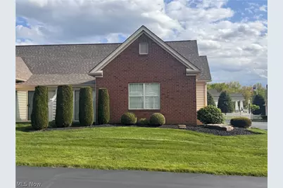 216 Village Court, Columbiana, OH 44408 - Photo 5
