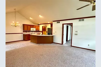 216 Village Court, Columbiana, OH 44408 - Photo 7
