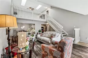 566 Queens Ct, Copley, OH 44321 - Photo 7