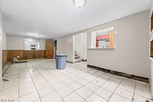 1865 9th St SW, Akron, OH 44314 - Photo 23