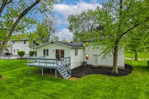 9331 Fairfield Dr, Twinsburg, OH 44087 - Photo 3