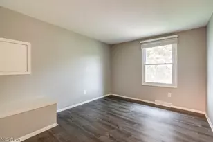 9331 Fairfield Dr, Twinsburg, OH 44087 - Photo 31