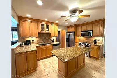 26771 Leenders Lane, North Olmsted, OH 44070 - Photo 7