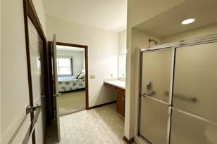 135 Village Dr, Green Hills, OH 44131 - Photo 23