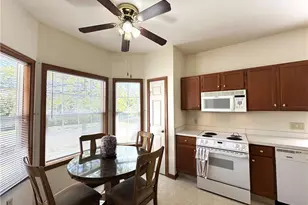135 Village Dr, Green Hills, OH 44131 - Photo 11