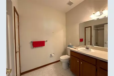 135 Village Drive, Green Hills, OH 44131 - Photo 13