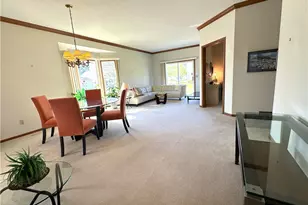 135 Village Dr, Green Hills, OH 44131 - Photo 5