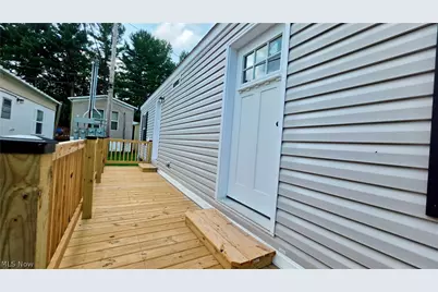 9735 Chillicothe Road #10, Kirtland, OH 44094 - Photo 3