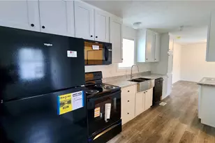 9735 Chillicothe Rd, Kirtland, OH 44094 - Photo 9