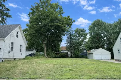 Beardsley Street, Akron, OH 44301 - Photo 1