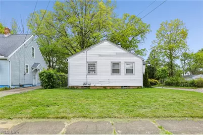 1043 Slosson Street, Akron, OH 44320 - Photo 37