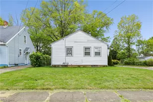 1043 Slosson St, Akron, OH 44320 - Photo 37
