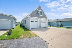 1531 N Compass Ave, Port Clinton, OH 43452 - Photo 33