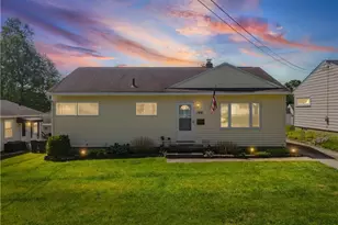 126 Clinton Ave, Akron, OH 44301 - Photo 1