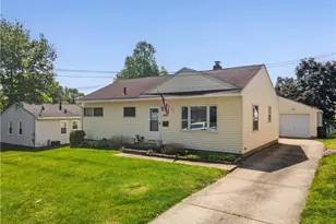 126 Clinton Ave, Akron, OH 44301 - Photo 3