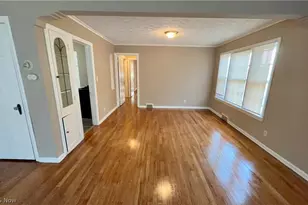 3638 Lindholm Rd, Huber Heights, OH 44120 - Photo 7