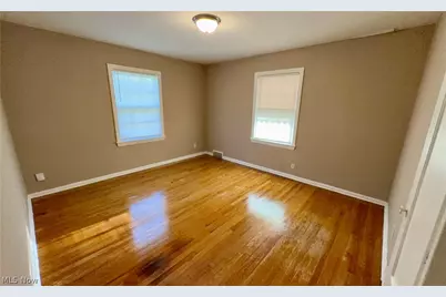 3638 Lindholm Road, Huber Heights, OH 44120 - Photo 9
