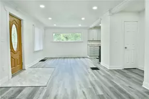 190 Bennett Ct, Geneva, OH 44041 - Photo 5