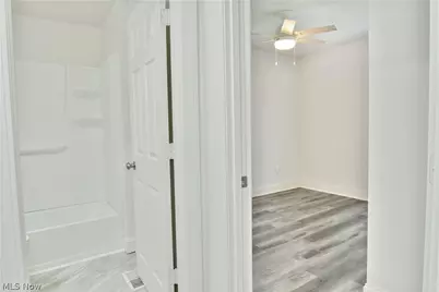 190 Bennett Court, Geneva, OH 44041 - Photo 17
