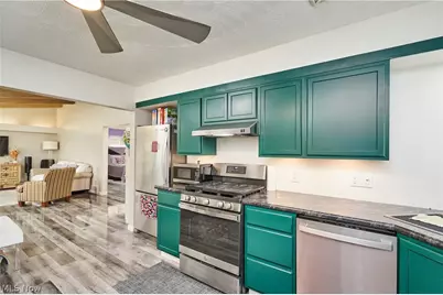 1730 Spring Valley Avenue NW, Canton, OH 44708 - Photo 5