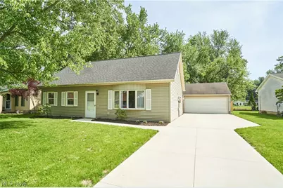 231 College Park Drive, Elyria, OH 44035 - Photo 1