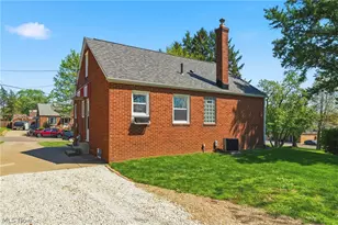 1437 Deville Ave NW, Canton, OH 44708 - Photo 21
