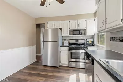 1437 Deville Avenue NW, Canton, OH 44708 - Photo 7