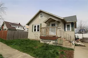 120 W 5th St, Port Clinton, OH 43452 - Photo 1