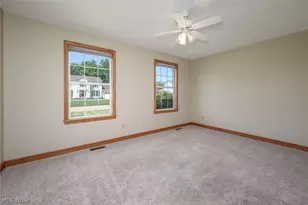 5950 Kentview Ave NW, North Canton, OH 44720 - Photo 17