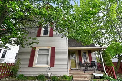 402 Vine Street, Ashland, OH 44805 - Photo 1