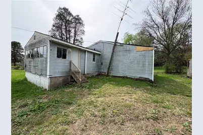 3127 Varley Avenue SW, Canton, OH 44706 - Photo 5