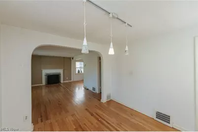 1883 Maywood Road, South Euclid, OH 44121 - Photo 9