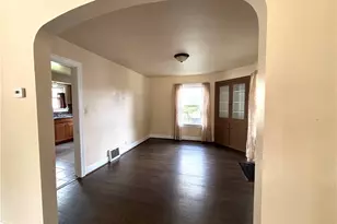 145 S Vine St, Columbiana, OH 44408 - Photo 13