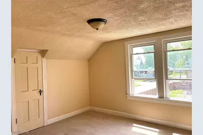 145 S Vine Street, Columbiana, OH 44408 - Photo 15
