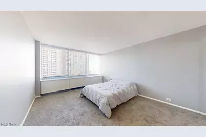 12700 Lake Avenue #804, Oakwood, OH 44107 - Photo 11
