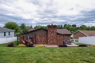 122 Brockton Rd, Steubenville, OH 43953 - Photo 3