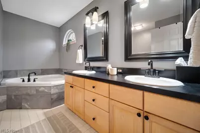 300 Eagleton Court, Macedonia, OH 44056 - Photo 15
