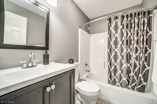 300 Eagleton Ct, Macedonia, OH 44056 - Photo 11