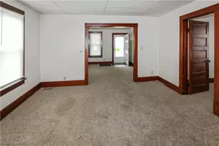 1515 E 3rd St, Port Clinton, OH 43452 - Photo 17