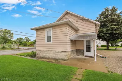 1515 E 3rd Street, Port Clinton, OH 43452 - Photo 7