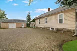 1515 E 3rd St, Port Clinton, OH 43452 - Photo 29