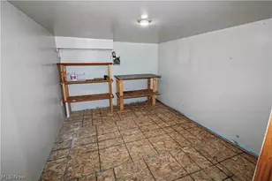 1515 E 3rd St, Port Clinton, OH 43452 - Photo 11