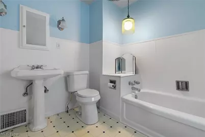 1182 Tampa Avenue, Akron, OH 44314 - Photo 25