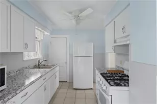 1182 Tampa Ave, Akron, OH 44314 - Photo 15