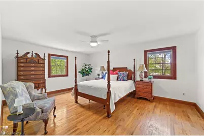 8730 Bainbridge Road, Chagrin Falls, OH 44023 - Photo 29
