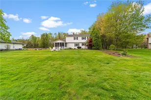 8730 Bainbridge Rd, Chagrin Falls, OH 44023 - Photo 37
