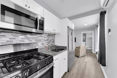 797 E Market Street, Akron, OH 44305 - Photo 21