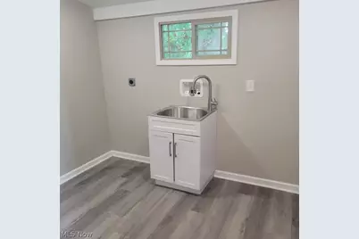 2663 W 28th Place, Loveland, OH 44113 - Photo 11