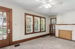 190 E Brookside Ave, Akron, OH 44301 - Photo 7